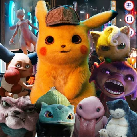  Pikachu and friends gather together in a scene from the movie, showcasing their adventurous spirit and camaraderie.