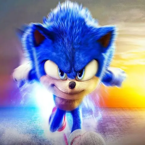 Sonic the Hedgehog running face forward.