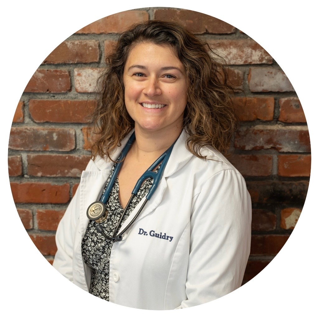 A staff photo of veterinarian Leah Guidry.